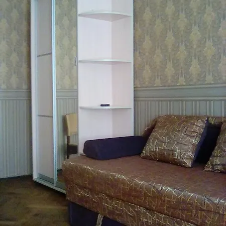 трёхкомнатная в историческом доме Odessa